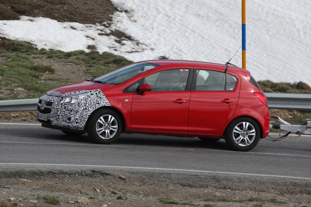 Erwischt: Erlkönig Opel Corsa Facelift – Der zieht was weg