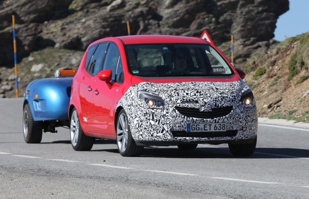 Erwischt: Erlkönig Opel Meriva Facelift – Neues Gesicht für den Minivan