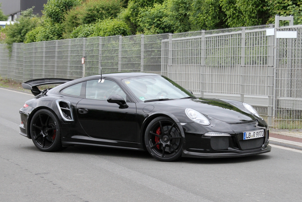 Erwischt: Erlkönig Porsche 911 GT2 – Mehr Dampf im Kessel
