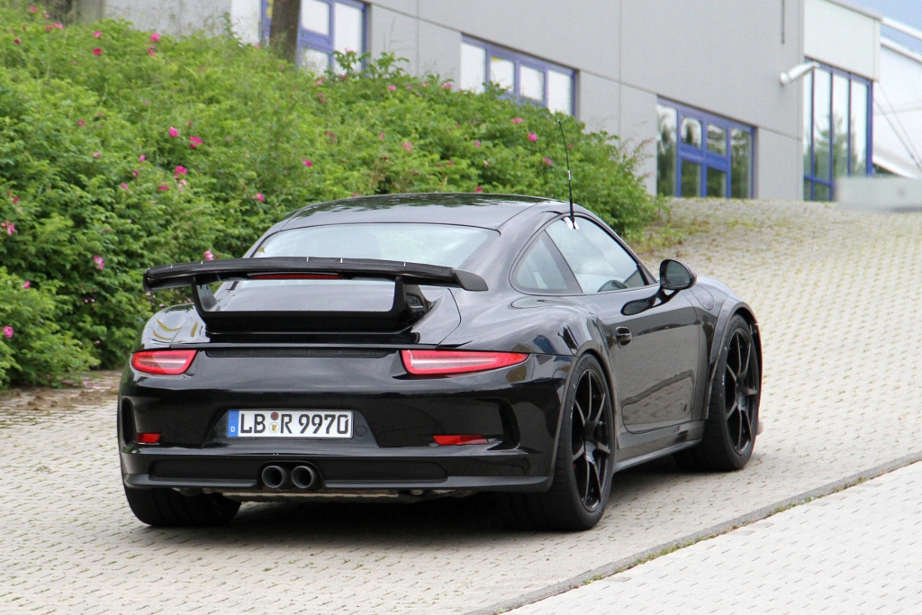 Erwischt: Erlkönig Porsche 911 GT2 – Mehr Dampf im Kessel