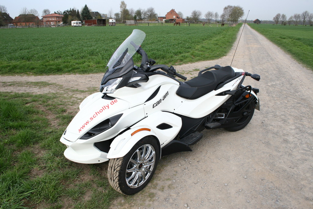 Fahrbericht Can-Am Spyder ST: Mischling