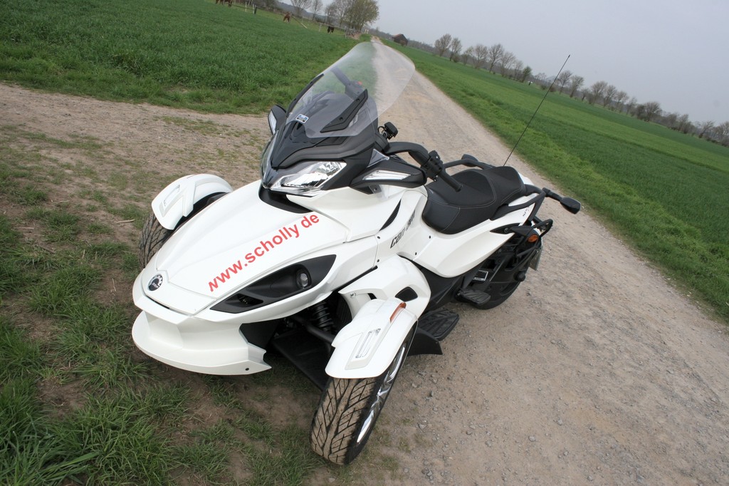 Fahrbericht Can-Am Spyder ST: Mischling
