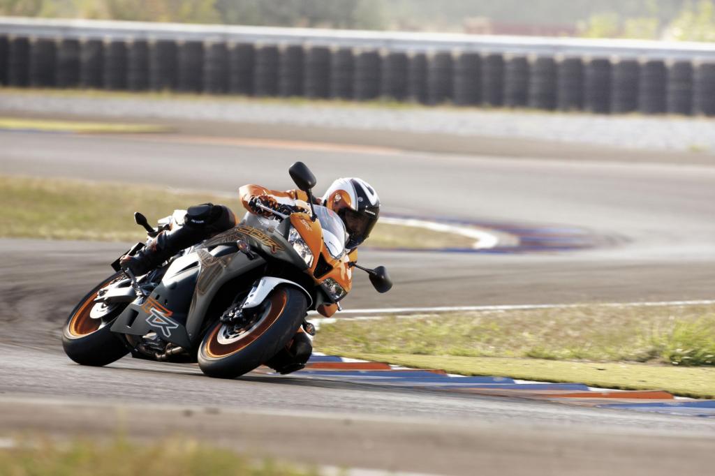Forschung zur Motorrad-Technik - Schreck-Bremsen soll sicherer werden