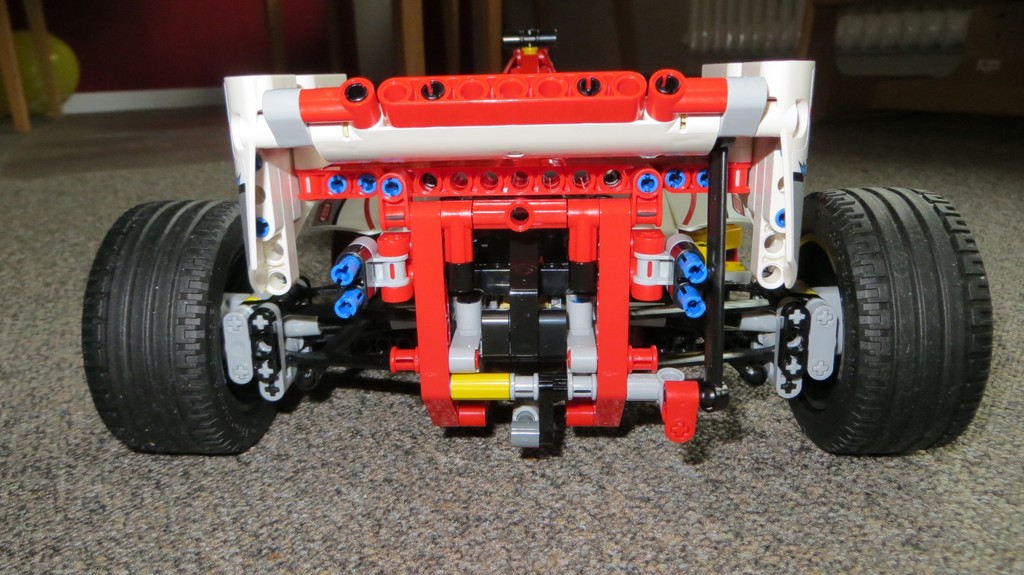 Grand-Prix-Racer in 3 Stunden 32 Minuten