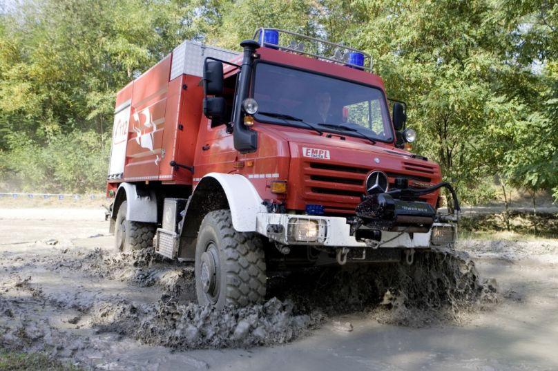 Hochwasserschaden am Auto: Was die Versicherung übernimmt