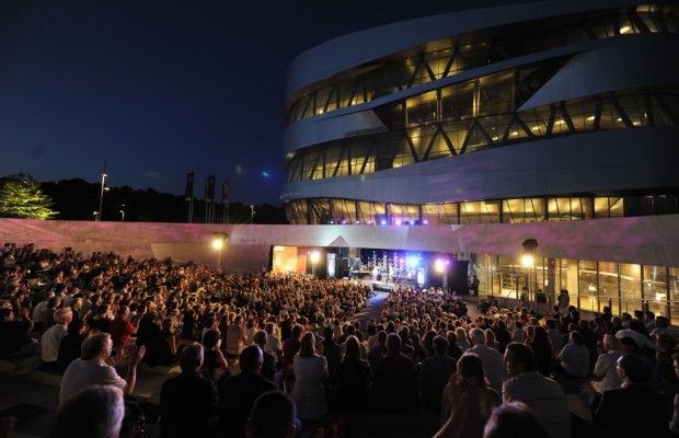 Jazz am Mercedes-Benz-Museum