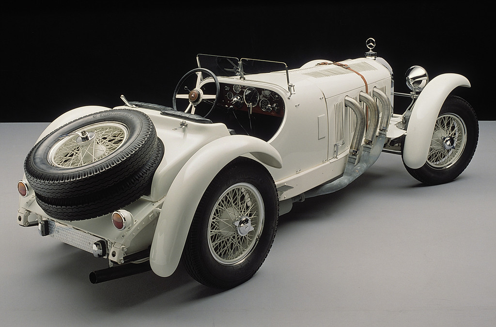 Jochen Mass fährt Mercedes-Benz SSK beim Elefantenrennen