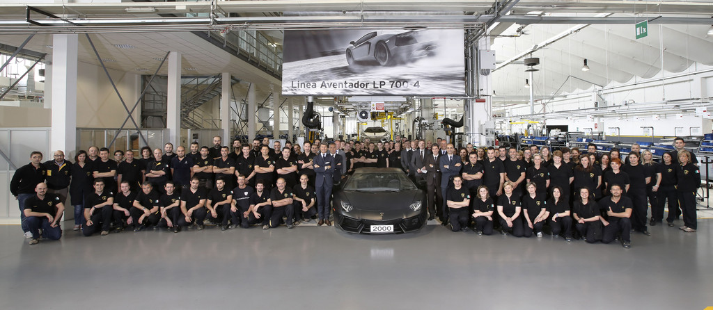 Lamborghini baut den 2000sten Aventador