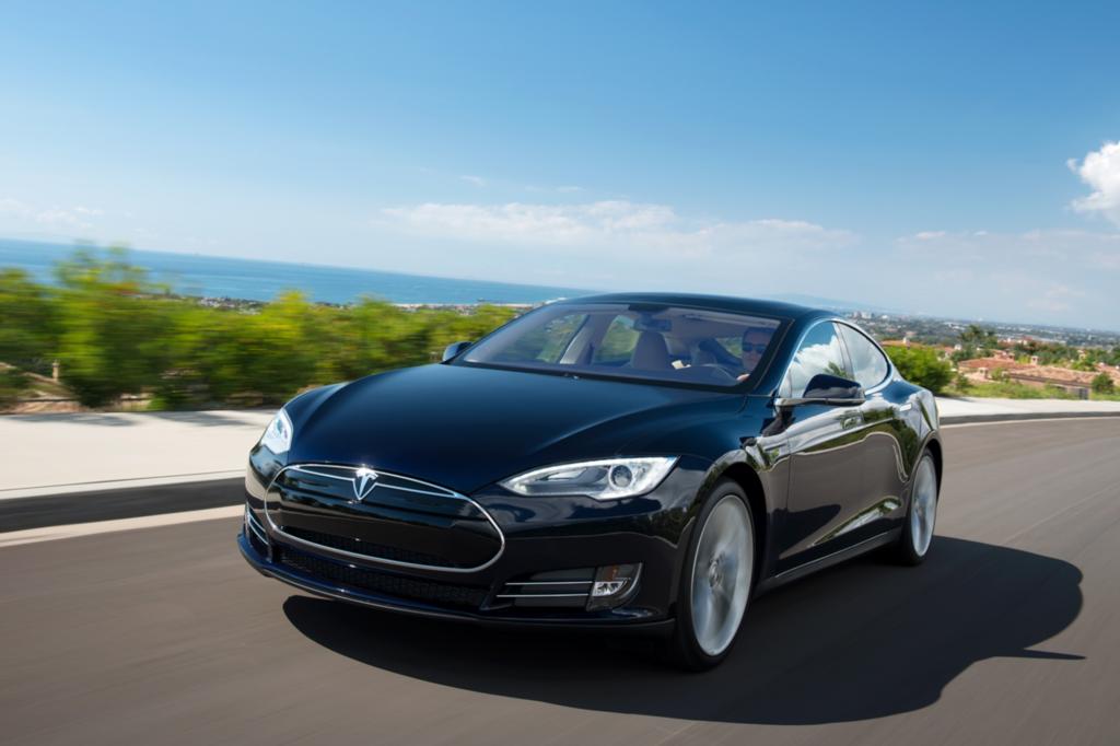 Mit dem viel gelobten Tesla S demonstrierte man jüngst, dass sich das Konzept auch in der Oberen Mittelklasse bewährt