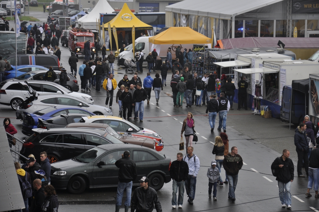 Opel Treffen 2013 - Regen, Blitze und viel gute Laune
