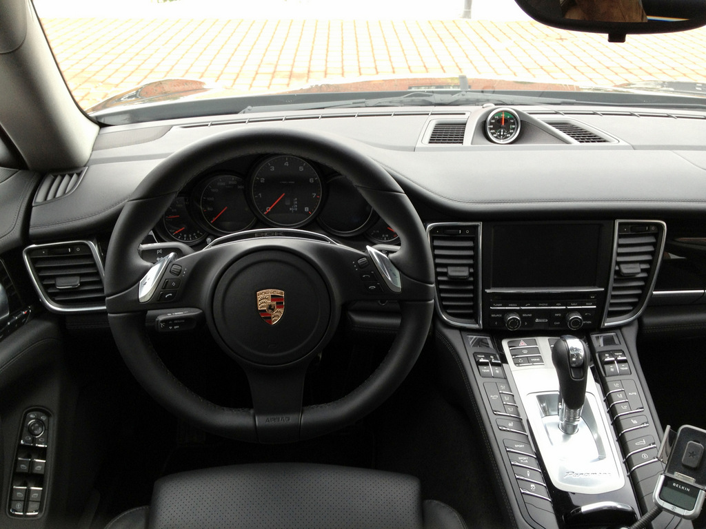 Porsche Panamera 4 - Wenn der Chef zur Probefahrt einlädt...
