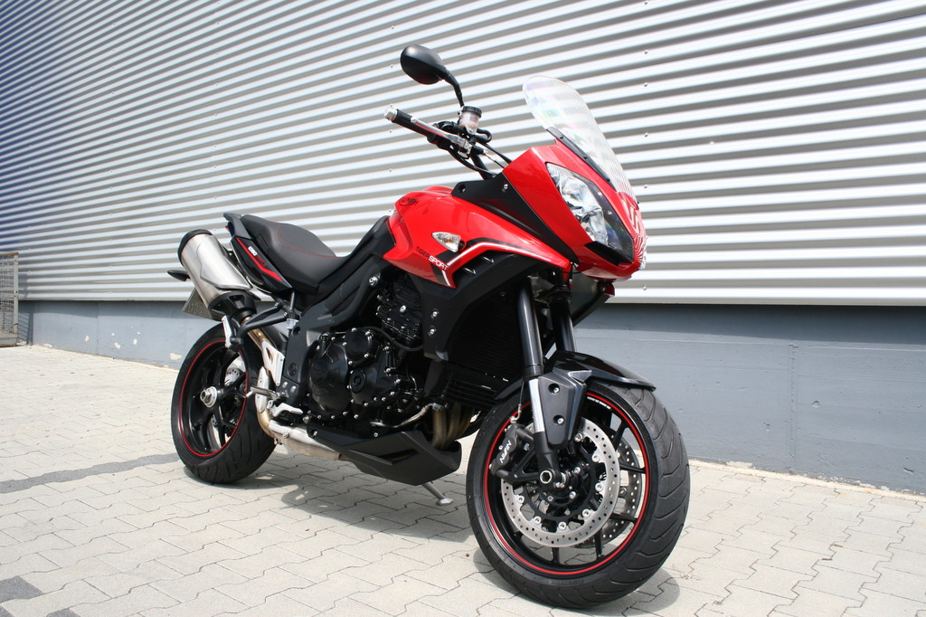 Pressepräsentation Triumph Tiger Sport: Straßenfeger