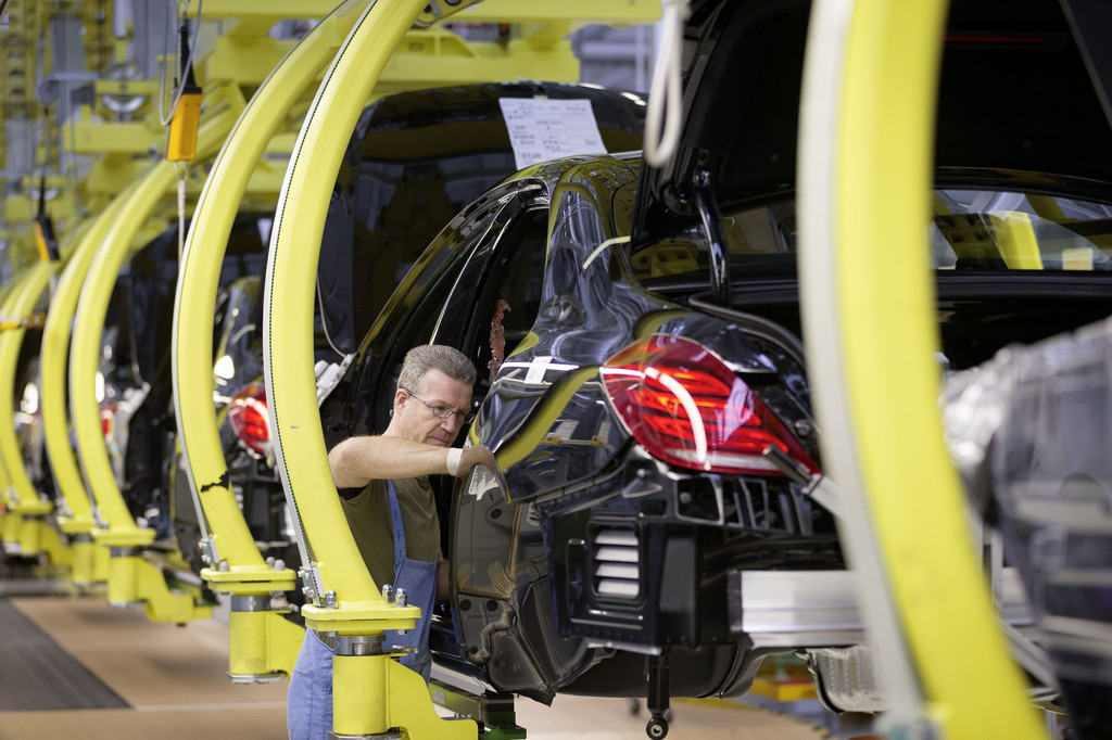 Produktionsstart der Mercedes-Benz S-Klasse