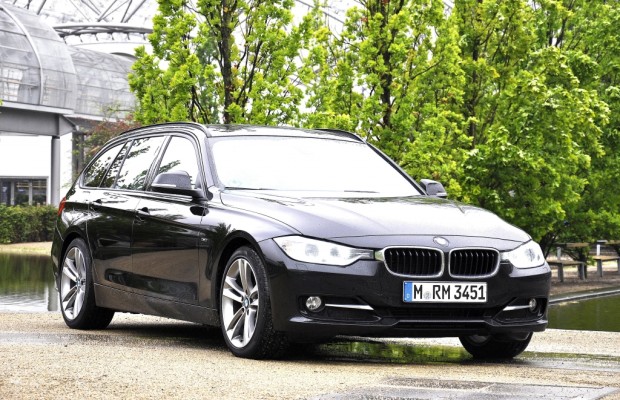 Test BMW 318d Touring: Auch Kombis können sportlich