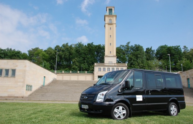 Test Ford Transit Tourneo Limited: Komfortabler Großraum-Van