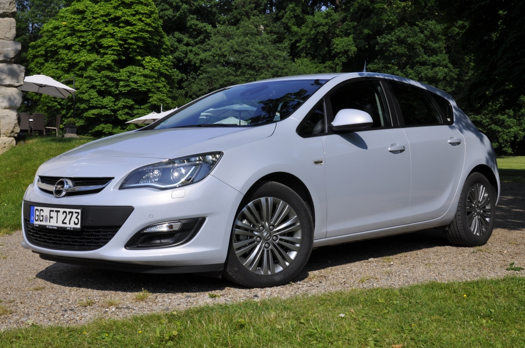 Test Opel Astra 1.6 SIDI - Turboloch? Nie gehört