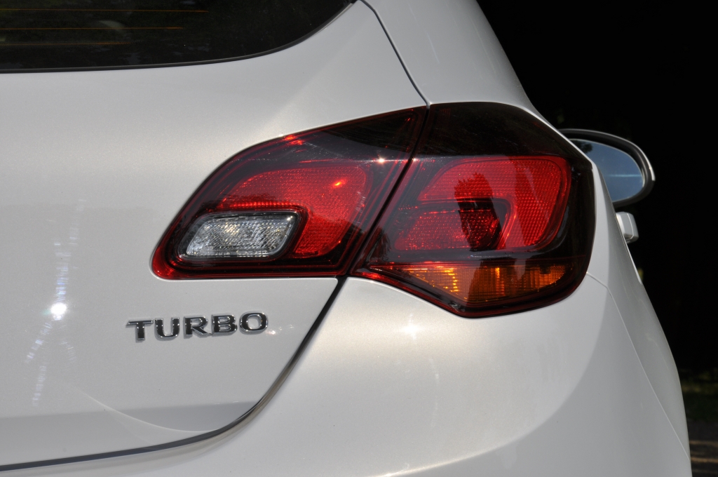 Test Opel Astra 1.6 SIDI - Turboloch? Nie gehört