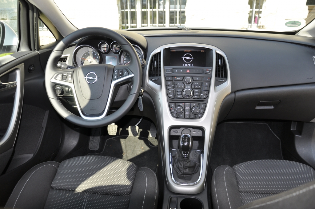 Test Opel Astra 1.6 SIDI - Turboloch? Nie gehört