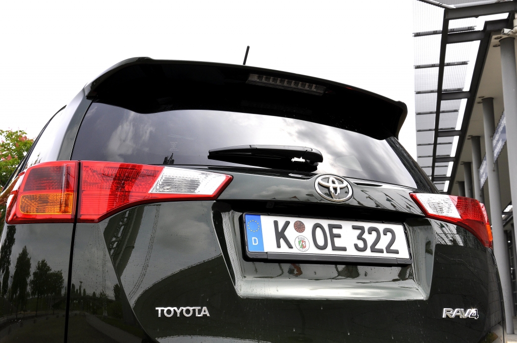 Test Toyota RAV4 2.0 D-4D 4x2 Executive: Kräftig, geräumig und komfortabel