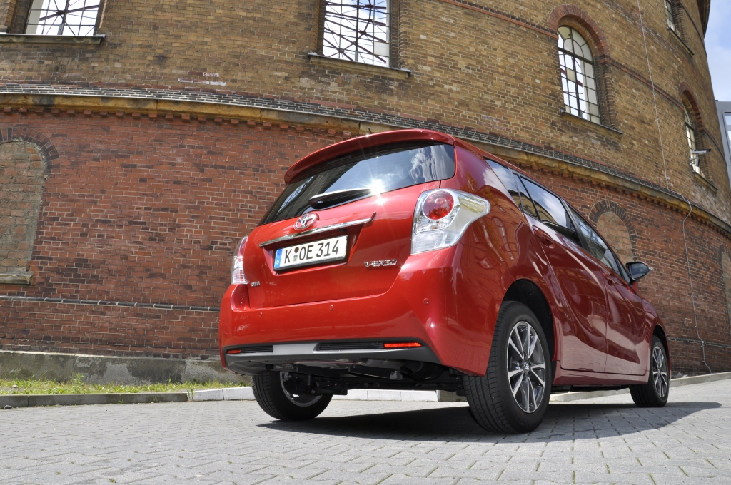 Test Toyota Verso 2.0 D-4D – Der Van mit den zwei Gesichtern