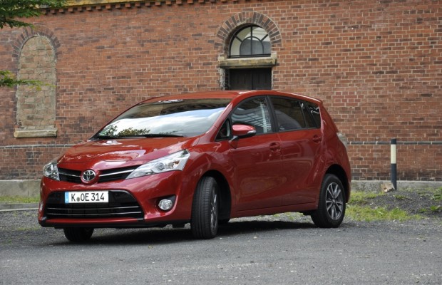Test Toyota Verso 2.0 D-4D – Der Van mit den zwei Gesichtern