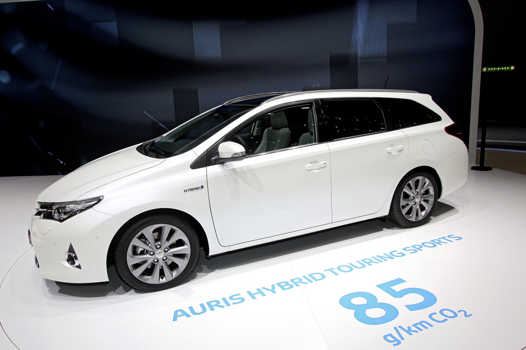 Toyota startet Produktion des Auris Touring Sports