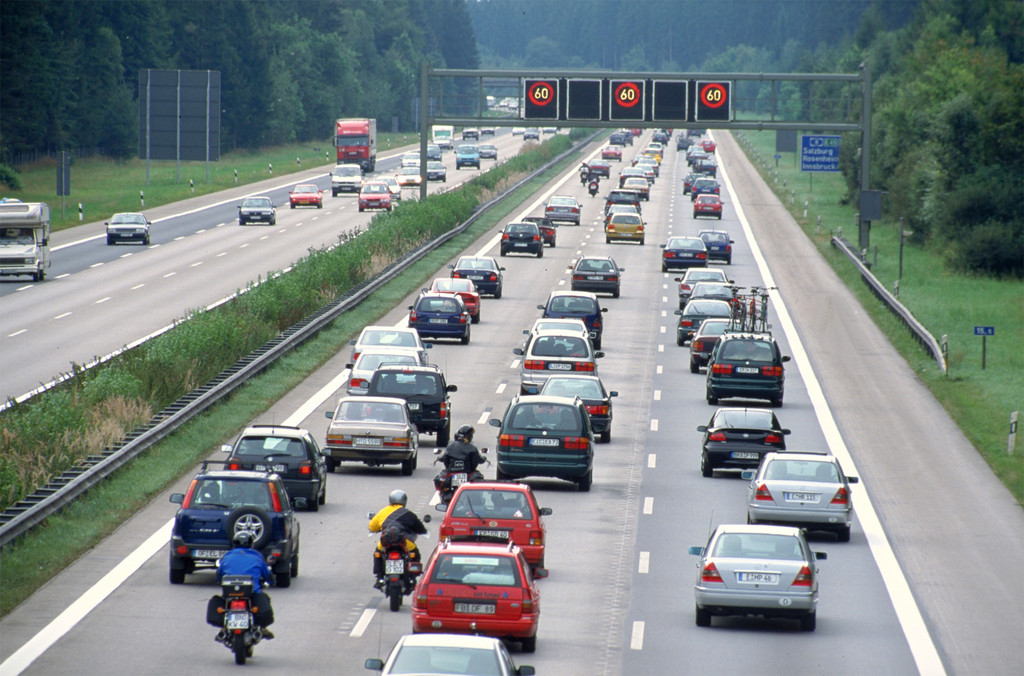 Urlaubszeit: Viele europäische Autobahnen überlastet