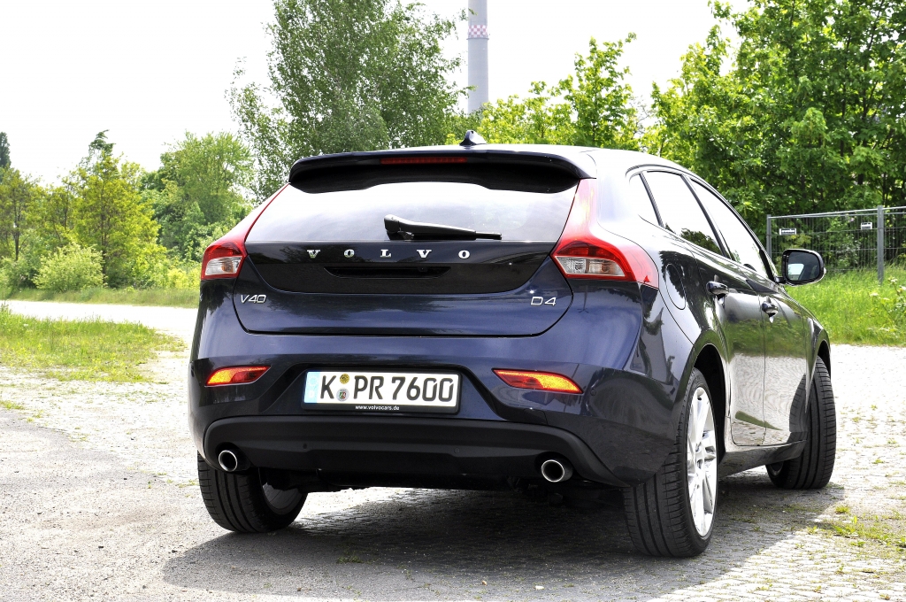 Volvo V40 D4 Geartronic Summum: Fünf gute Gründe, Platz zu nehmen