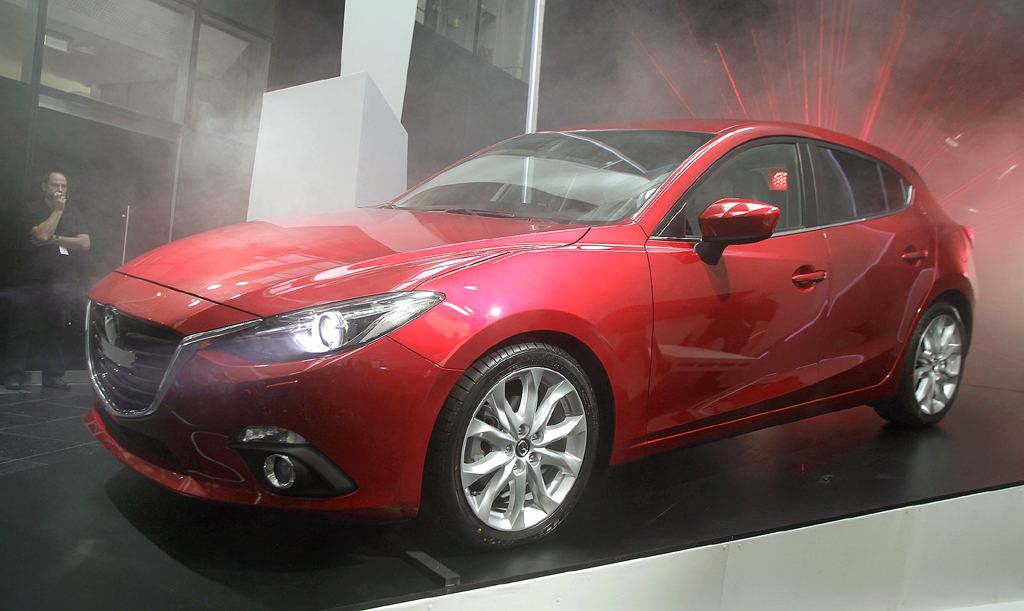 Weltpremiere in London: Mazda3-Neuauflage. 