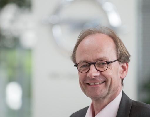 Wie nutzen Autohersteller soziale Netzwerke?: auto.de im Gespräch mit Dietmar Thate, Social Media, Opel