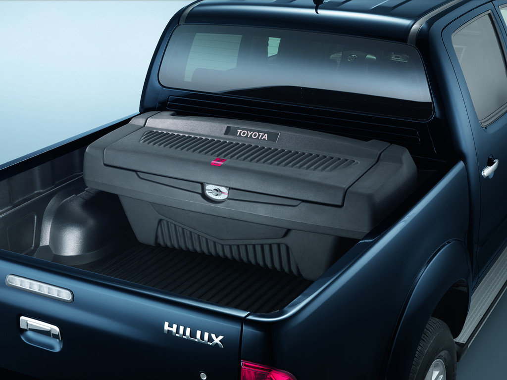 Zahlreiches Zubehör für den Toyota Hilux