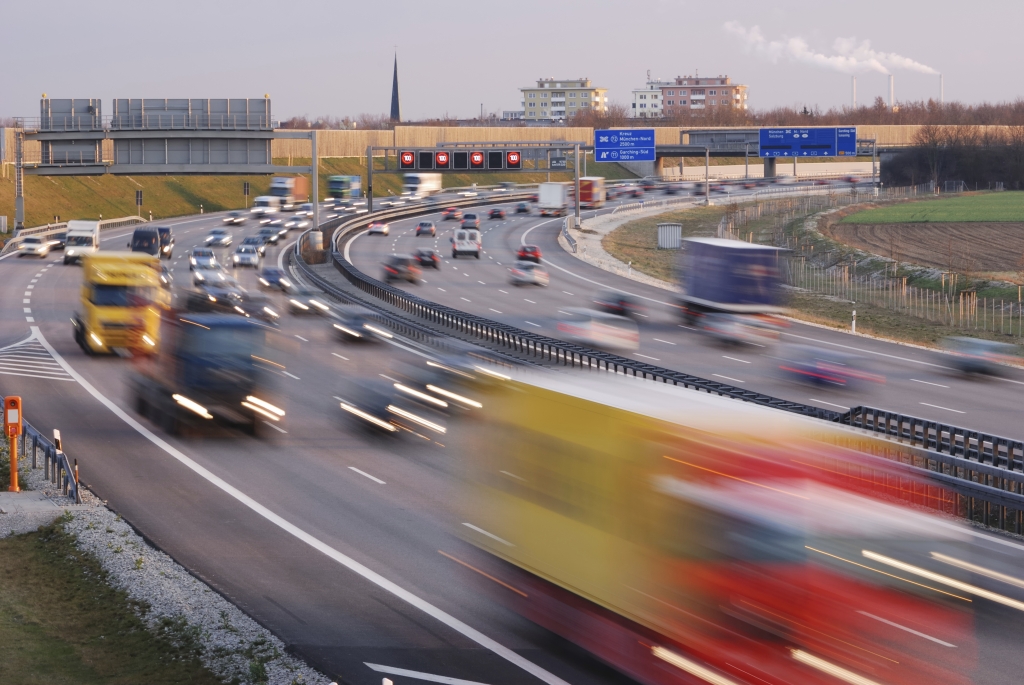 ADAC: Maut nur für Ausländer verstößt gegen EU-Recht
