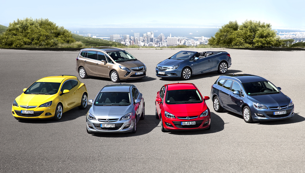 Astra-Familie, Zafira Tourer und Cascada sind mit dem neuen Benziner unterwegs.