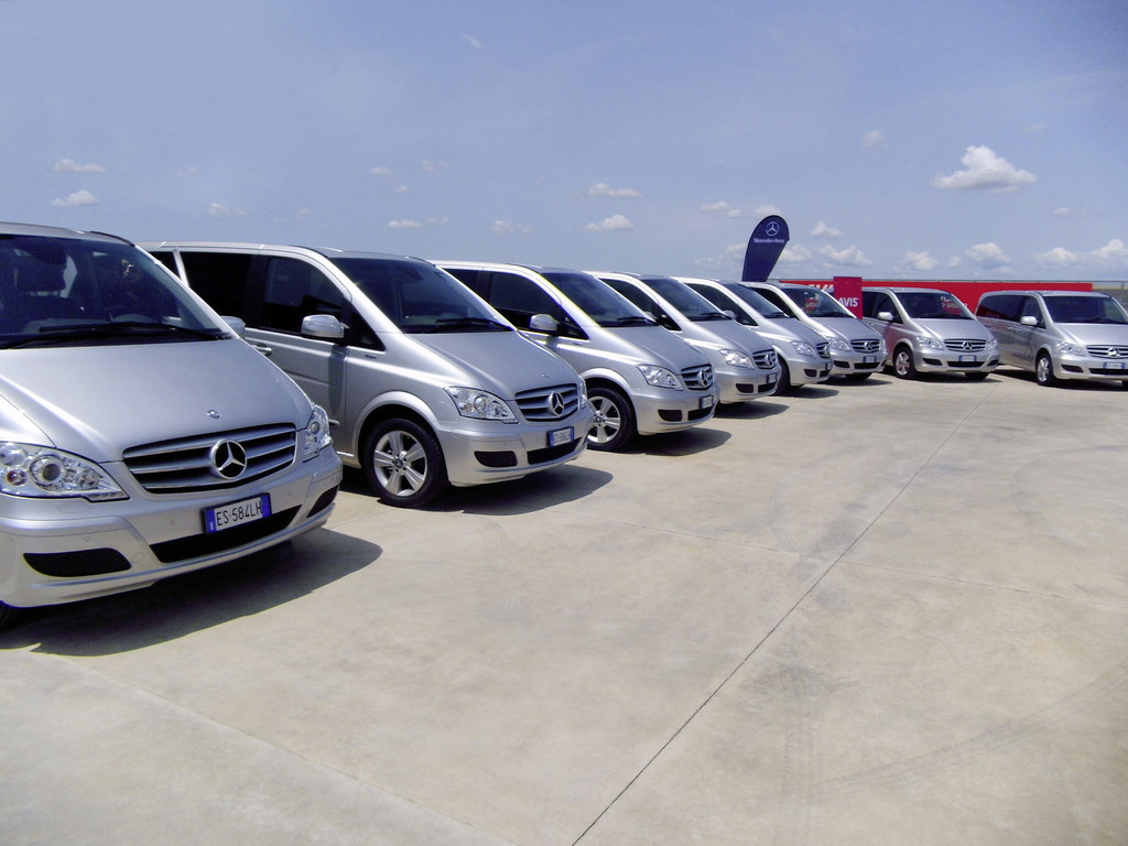 Avis-Großauftrag für Mercedes-Benz Vans