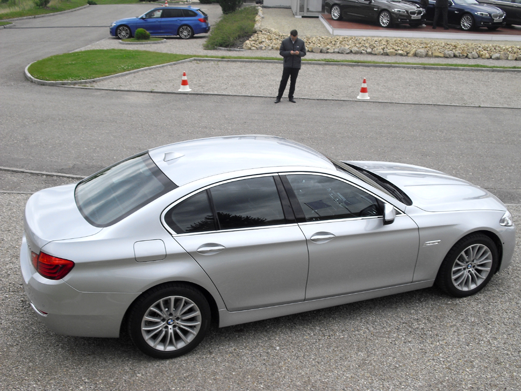 BMW 5er: Und so sieht die Limousine von der Seite aus. 