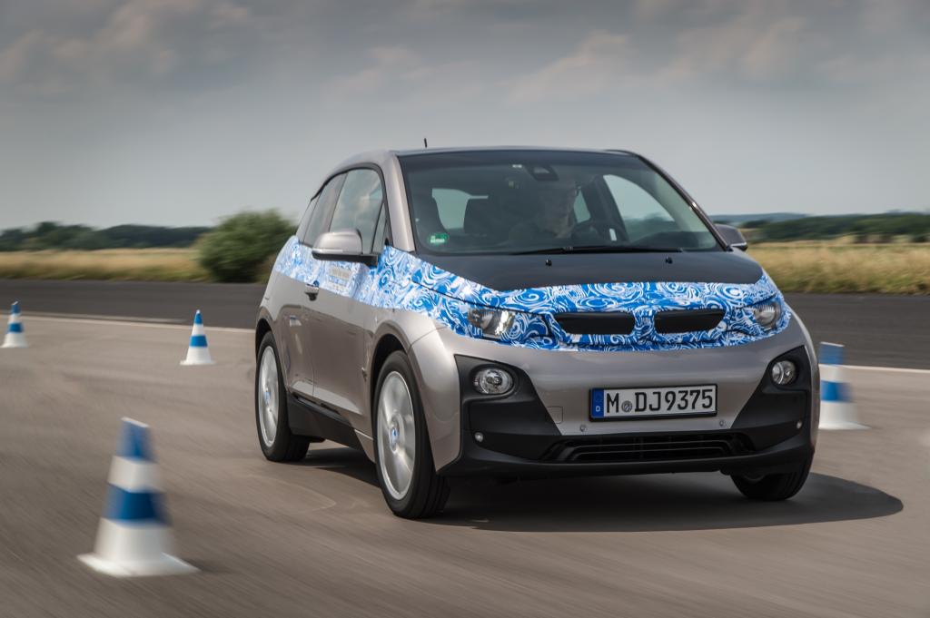 BMW i3 - Ersatzdroge für Menschen mit Benzin im Blut