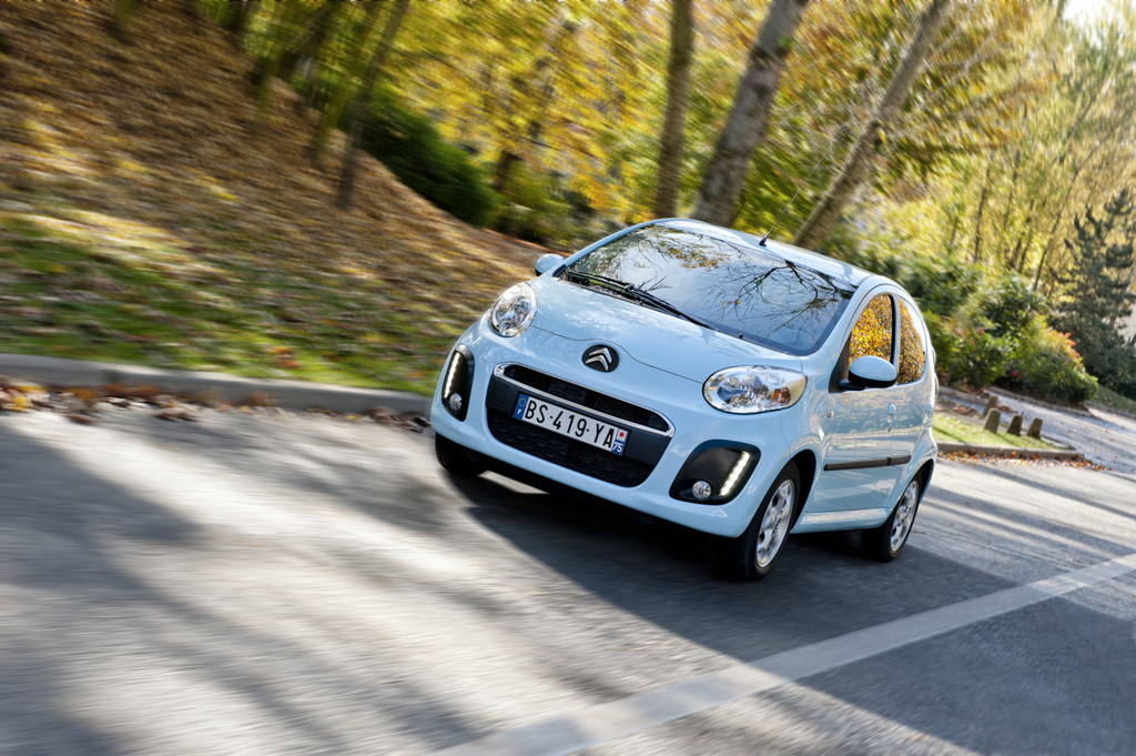 Citroën C1 jetzt serienmäßig mit Kopfairbags
