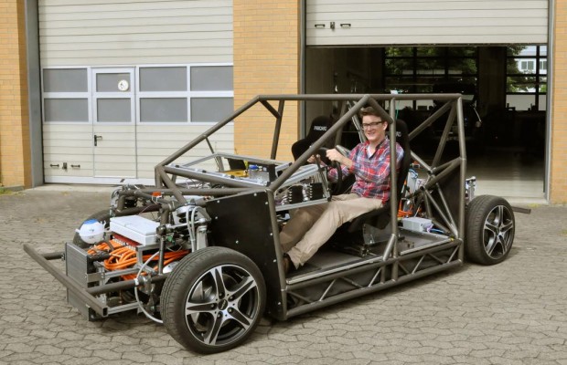 Das fahrerlose Auto lernt alles von sich selbst