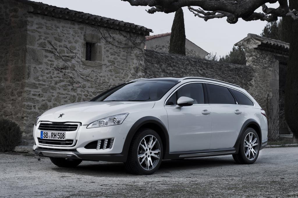 Der Peugeot 508 RXH wird von einem Diesel-Hybrid angetrieben