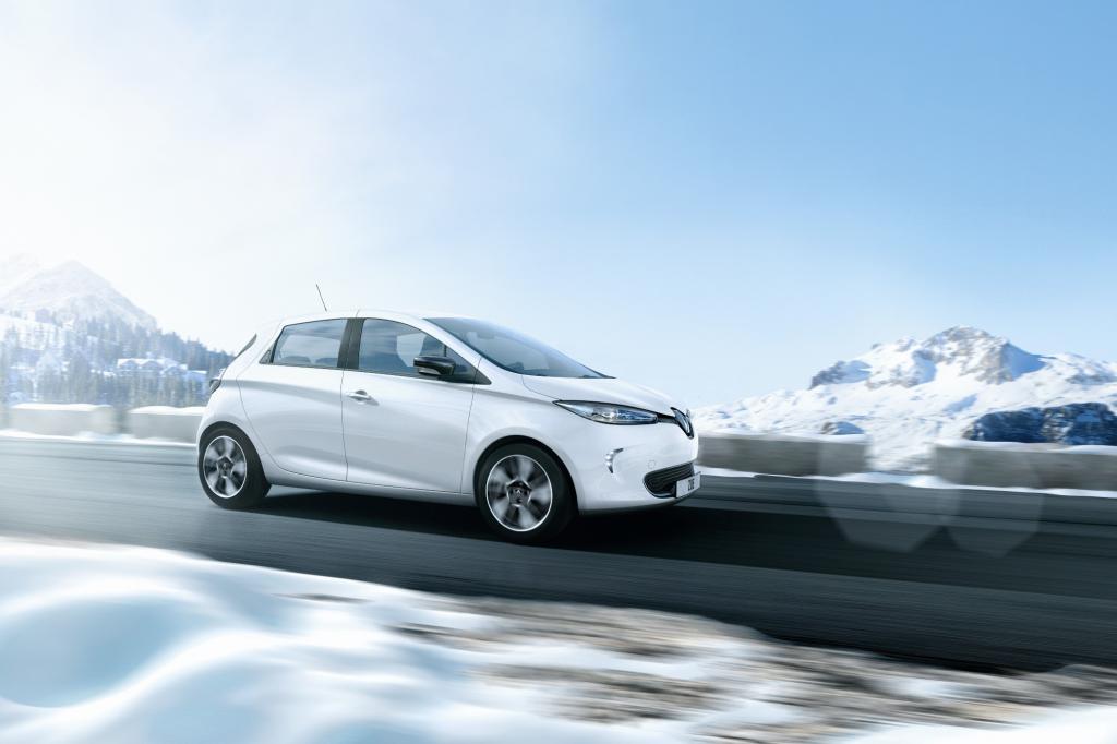 Die Preisliste des Renault Zoe beginnt bei 21.700 Euro einschließlich Ladestation für die Garage plus Batteriemiete von 79 bis maximal 122 Euro im Monat
