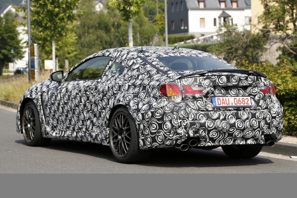 Erwischt: Erlkönig Lexus IS-F Coupé – Wie ist dein Name?