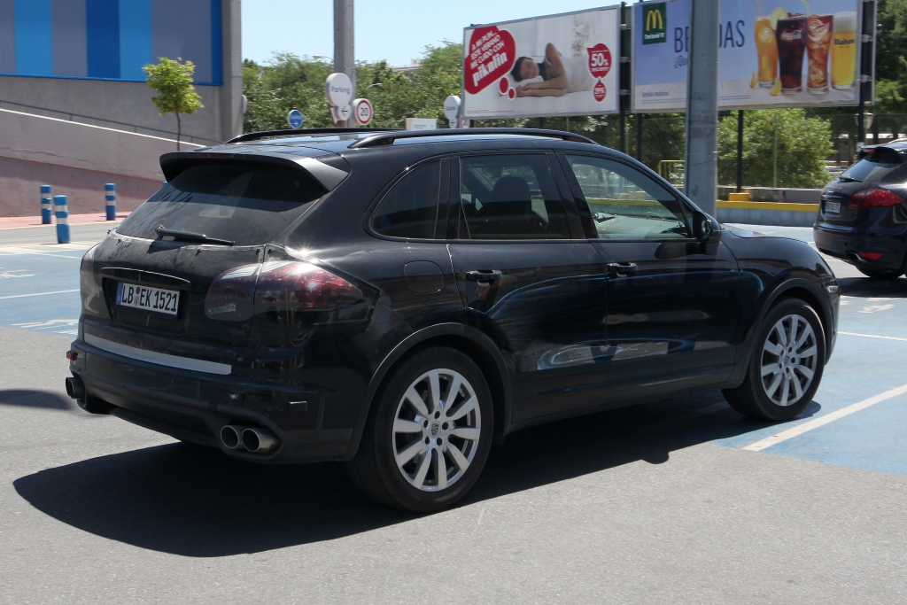 Erwischt: Erlkönig Porsche Cayenne  - Facelift für den Bestseller