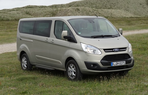 Fahrbericht Ford Tourneo Custom mit langem Radstand: Stilvoller