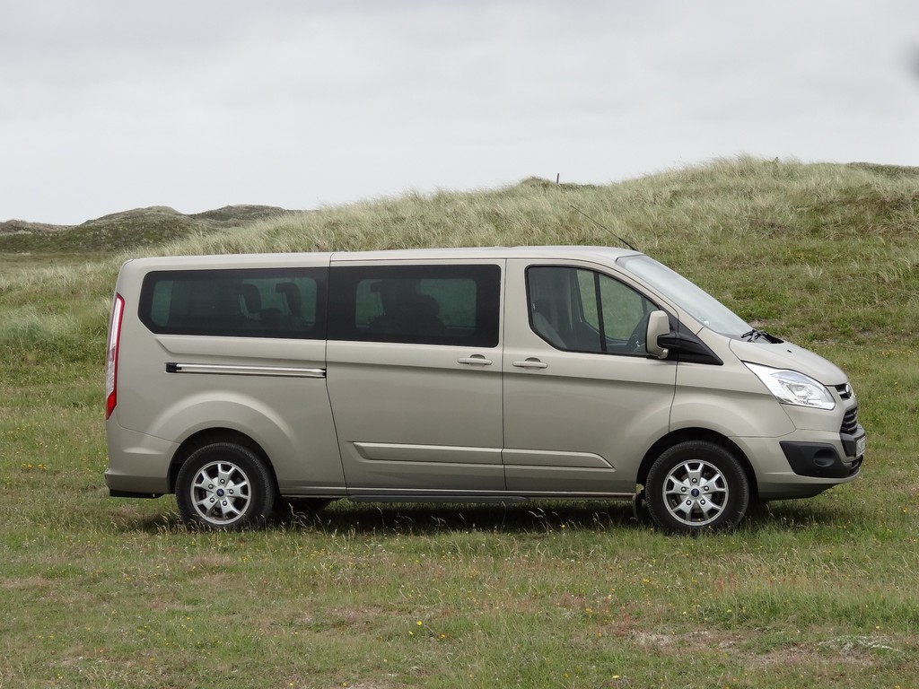 Fahrbericht Ford Tourneo Custom mit langem Radstand: Stilvoller