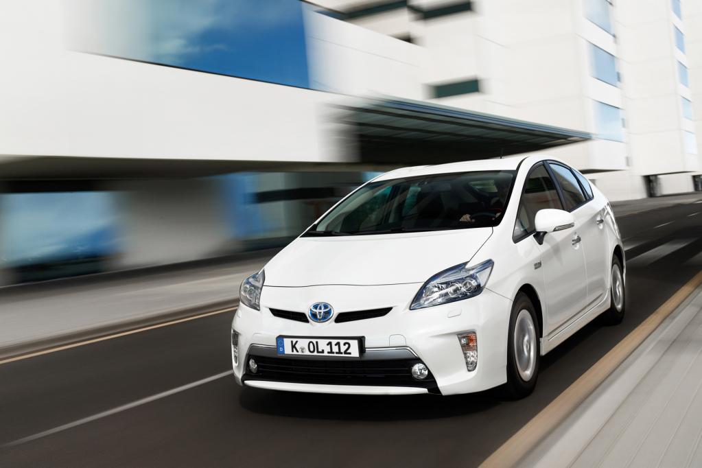 Ford und Toyota gehen beim Hybridantrieb eigene Wege