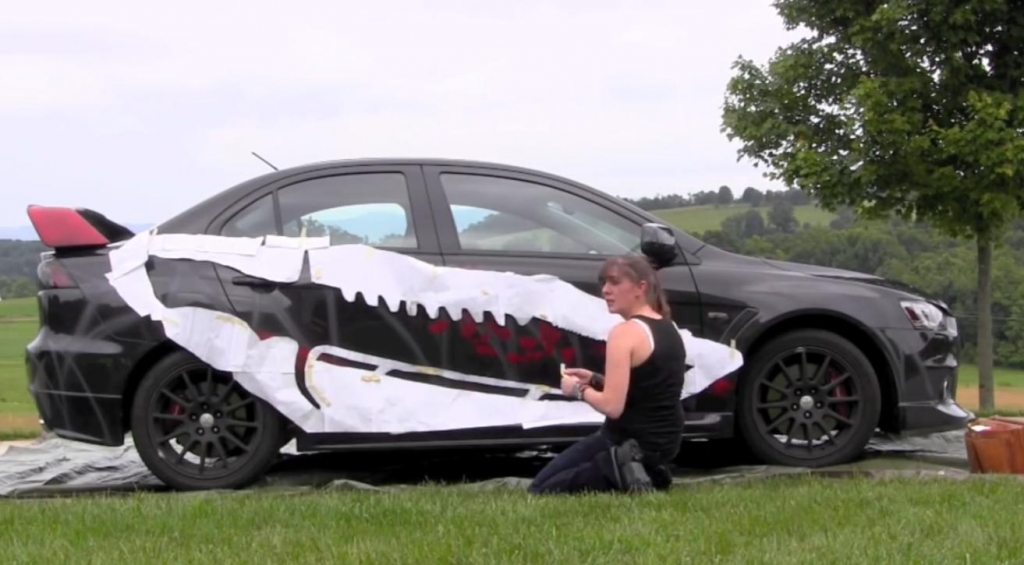 Graffiti-Kunst am Mitsubishi Evo
