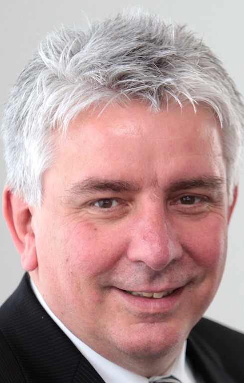 Hermann Schmitt.