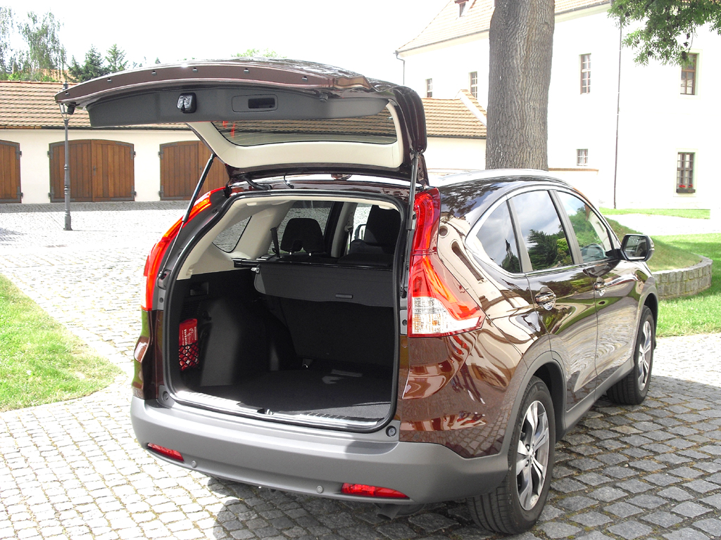 Honda CR-V: Das Gepäckabteil fasst stattliche 589 bis 1669 Liter. 