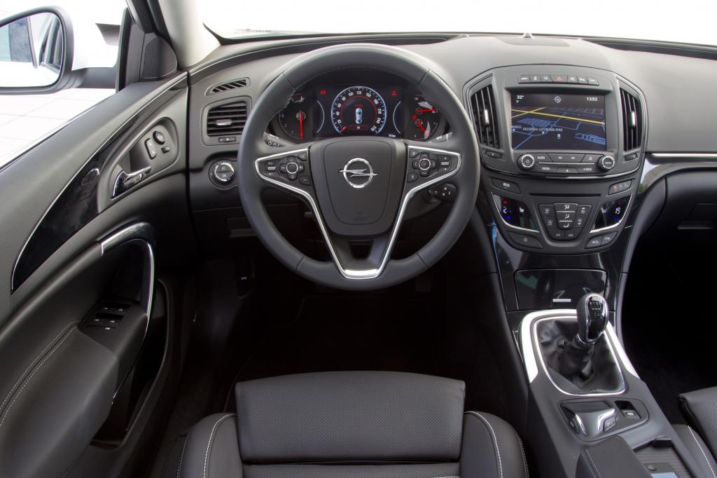 Infotainment im Opel Insignia - Weniger bringt mehr