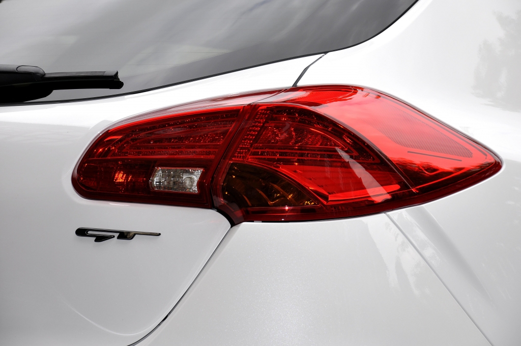 Kia cee'd GT: Eine Menge Racer fürs Geld